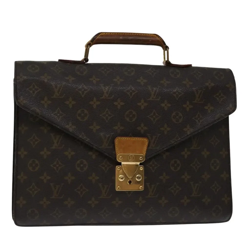 Louis Vuitton size cm